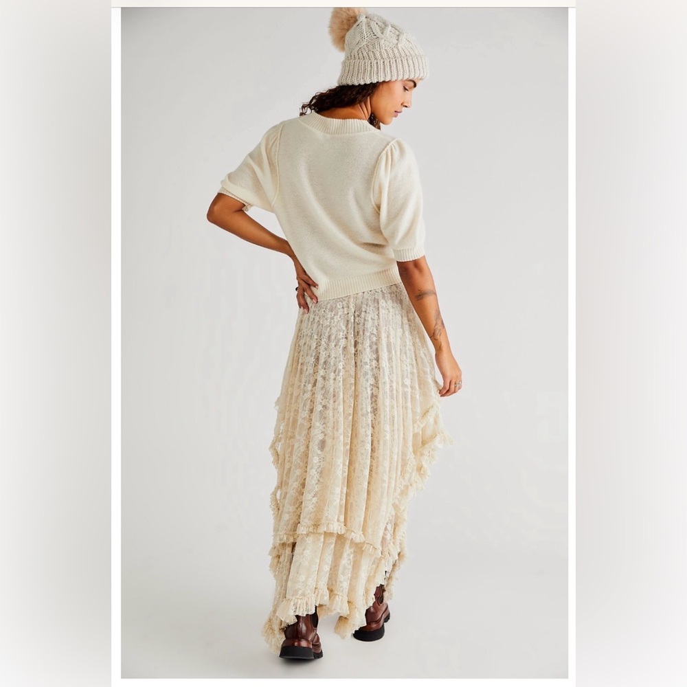free people Staycation Cashmere Pullover. - Picture 3 of 8